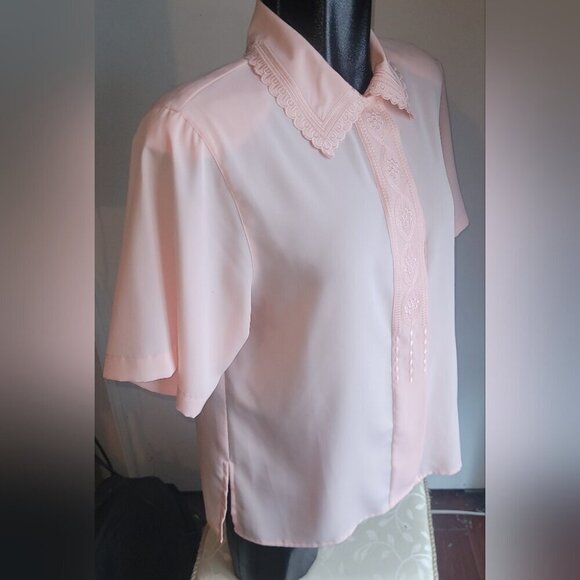 Vintage Script Pink Short Sleeve Blouse 8 - Picture 3 of 7